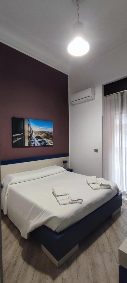 Guesthouse Ughetti 21 Catania Eksteriør billede